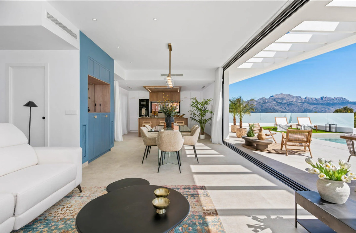 4 Bed Townhouse for sale in Polop Costa Blanca, Alicante, Spain