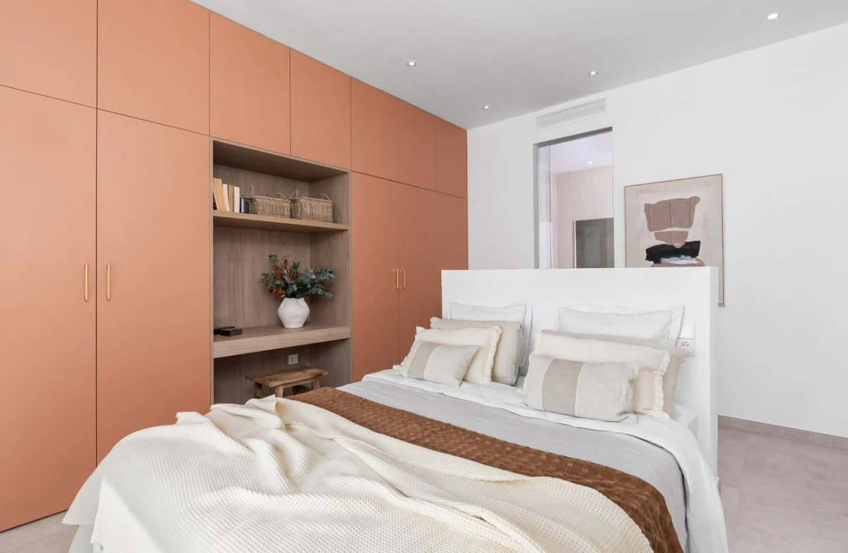 4 Bed Townhouse for sale in Polop Costa Blanca, Alicante, Spain