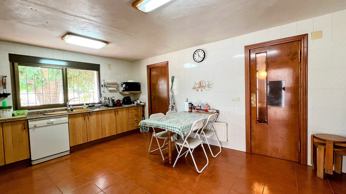 7 Bed Townhouse for sale in La Xara Costa Blanca, Alicante, Spain