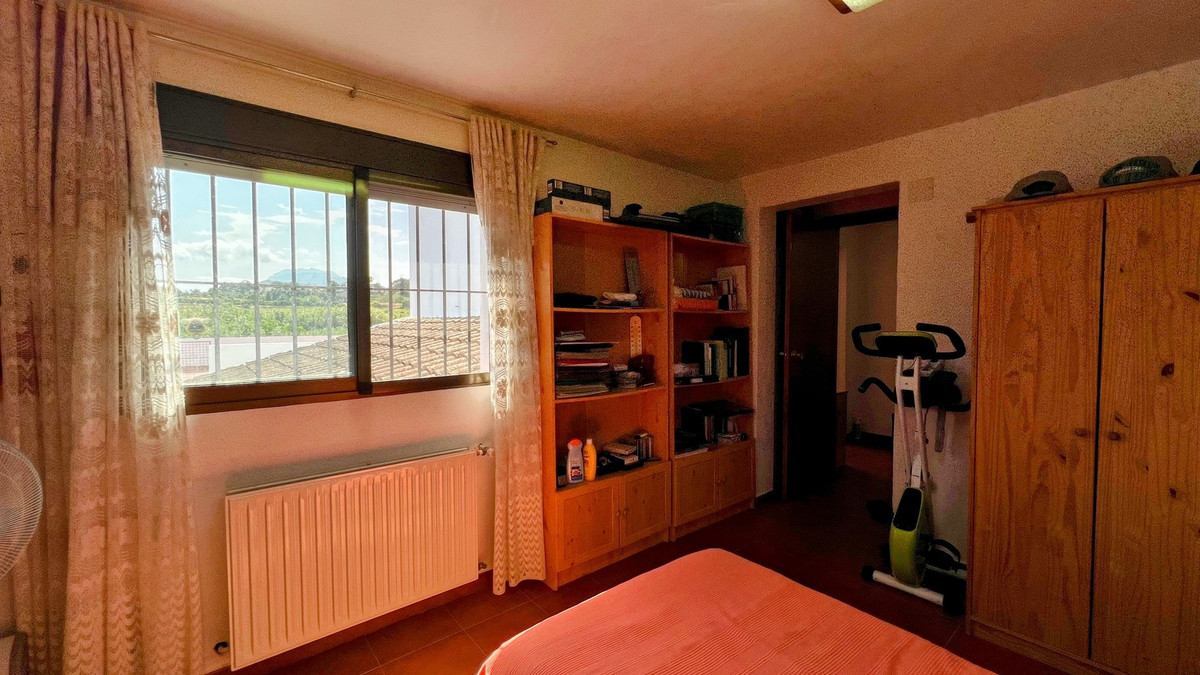 7 Bed Townhouse for sale in La Xara Costa Blanca, Alicante, Spain