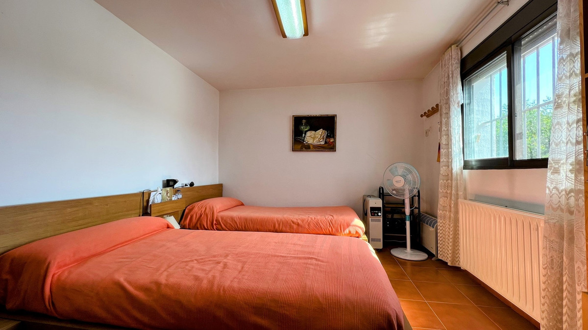 7 Bed Townhouse for sale in La Xara Costa Blanca, Alicante, Spain