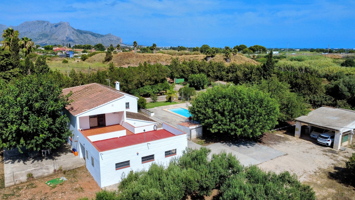 7 Bed Townhouse for sale in La Xara Costa Blanca, Alicante, Spain