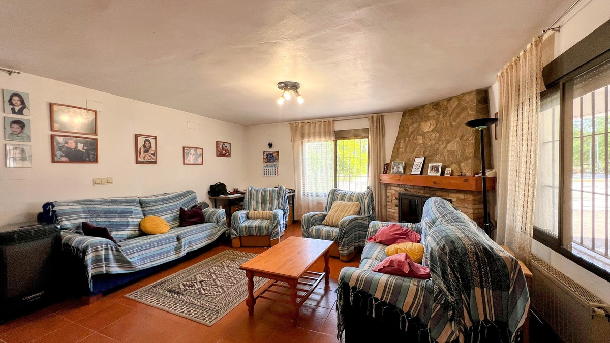 7 Bed Townhouse for sale in La Xara Costa Blanca, Alicante, Spain