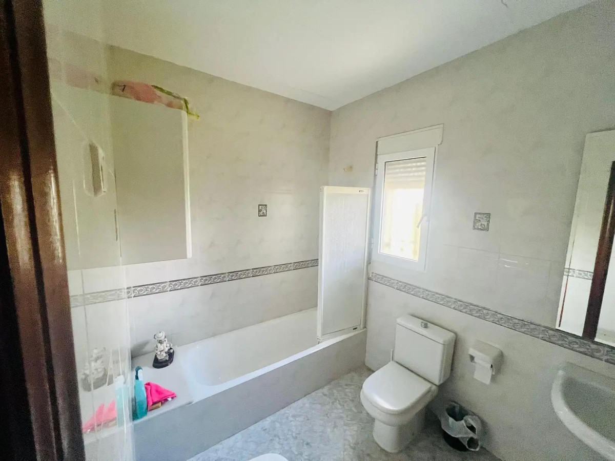4 Bed Townhouse for sale in Beniarbeig Costa Blanca, Alicante, Spain