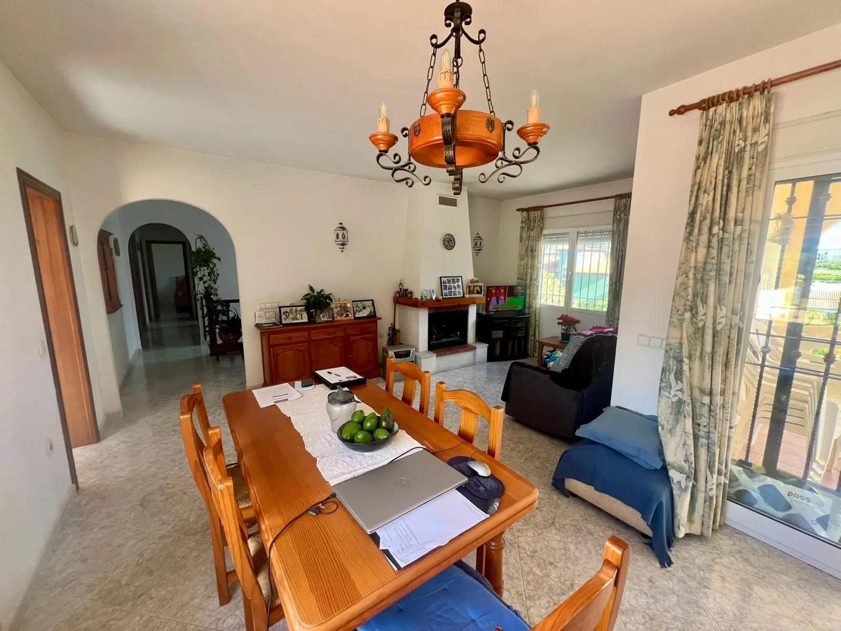 4 Bed Townhouse for sale in Beniarbeig Costa Blanca, Alicante, Spain