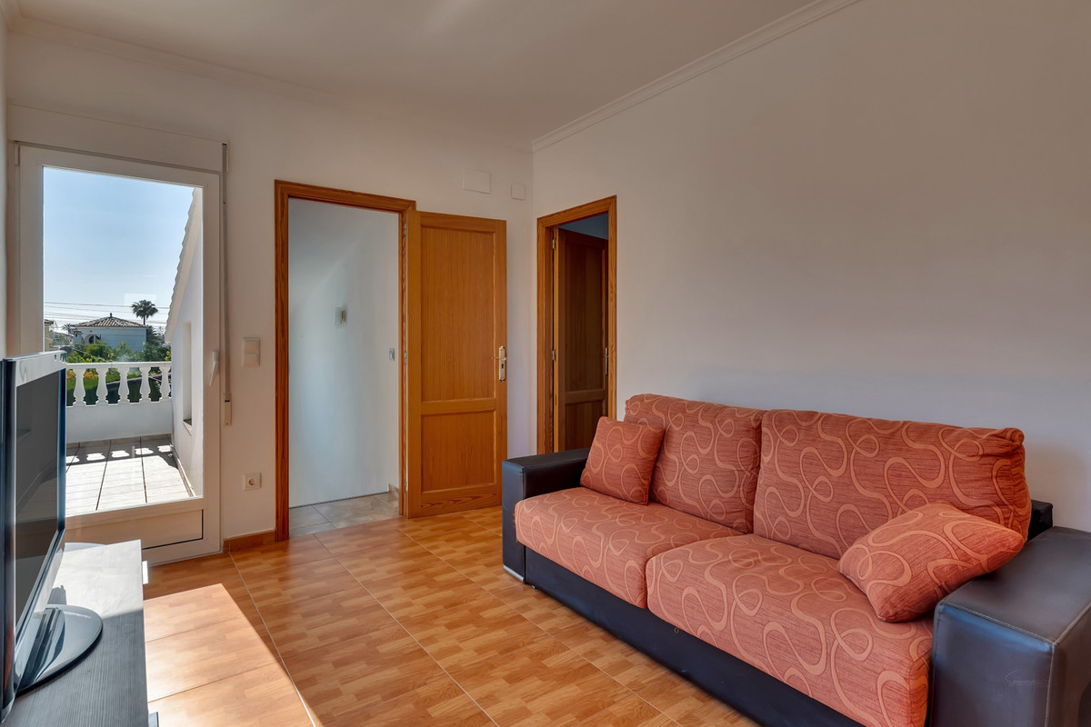 Se vende Villa - Chalet de 4 dormitorios en Costa Blanca, Alicante, España