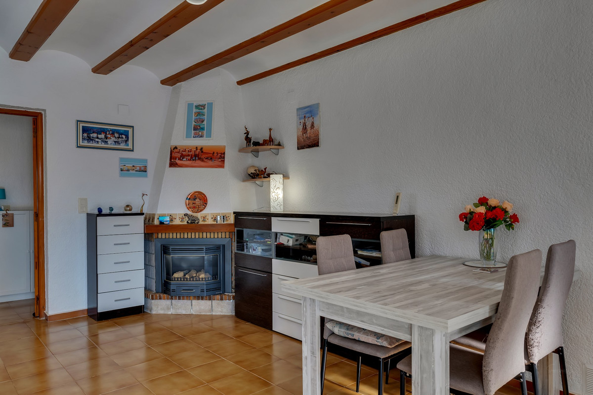 Se vende Villa - Chalet de 4 dormitorios en Costa Blanca, Alicante, España