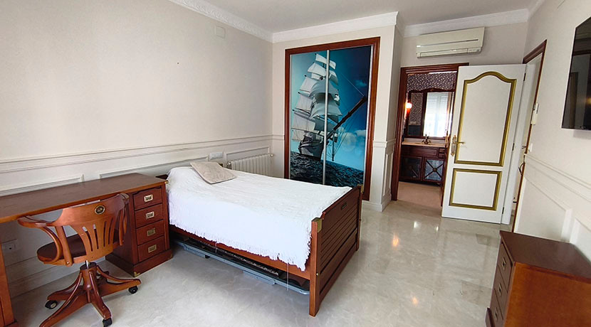 6 Bed Townhouse for sale in La Sella Golf Costa Blanca, Alicante, Spain