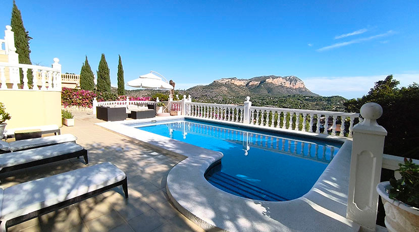 6 Bed Townhouse for sale in La Sella Golf Costa Blanca, Alicante, Spain