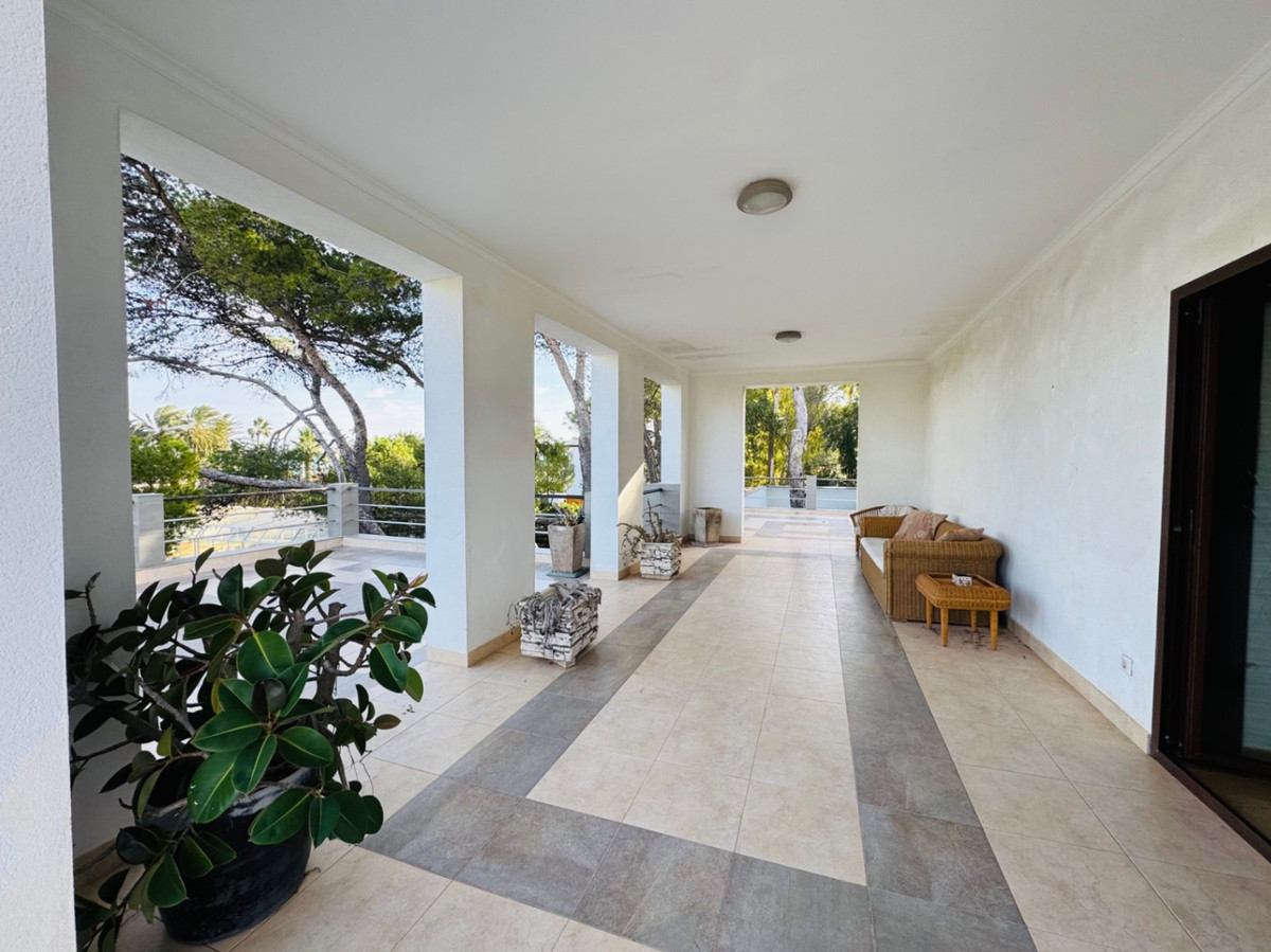 7 Bed Townhouse for sale in Denia Costa Blanca, Alicante, Spain