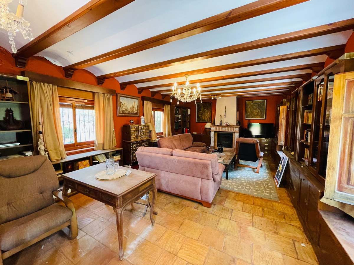 7 Bed Townhouse for sale in Denia Costa Blanca, Alicante, Spain