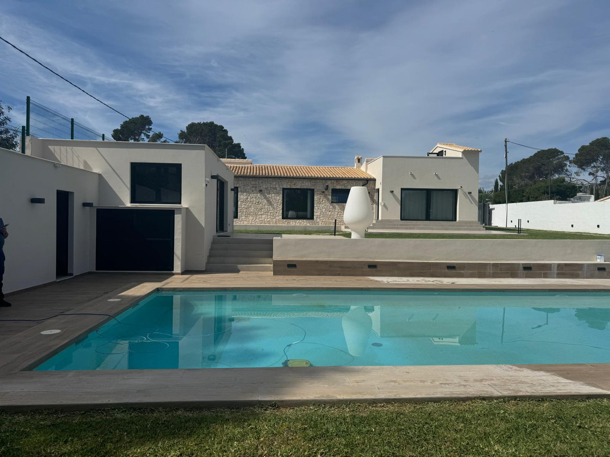 3 Bed Townhouse for sale in Denia Costa Blanca, Alicante, Spain