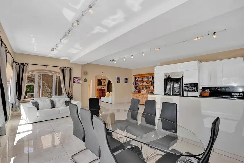 7 Bed Townhouse for sale in Moraira Costa Blanca, Alicante, Spain