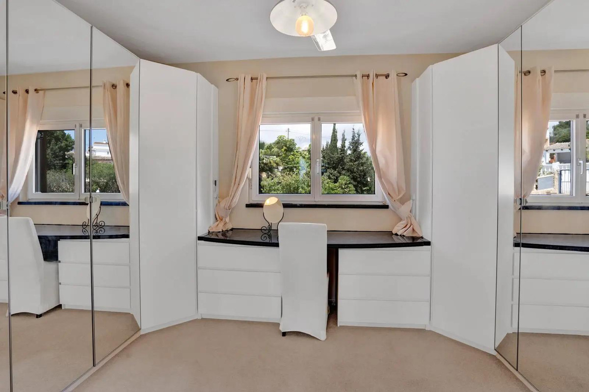 7 Bed Townhouse for sale in Moraira Costa Blanca, Alicante, Spain