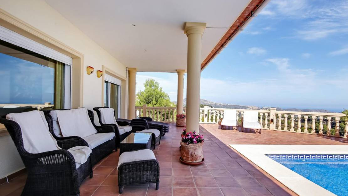 Se vende Villa - Chalet de 4 dormitorios en Costa Blanca, Alicante, España