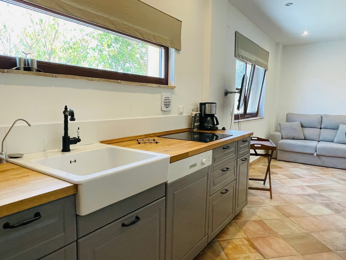 Se vende Villa - Chalet de 5 dormitorios en Costa Blanca, Alicante, España