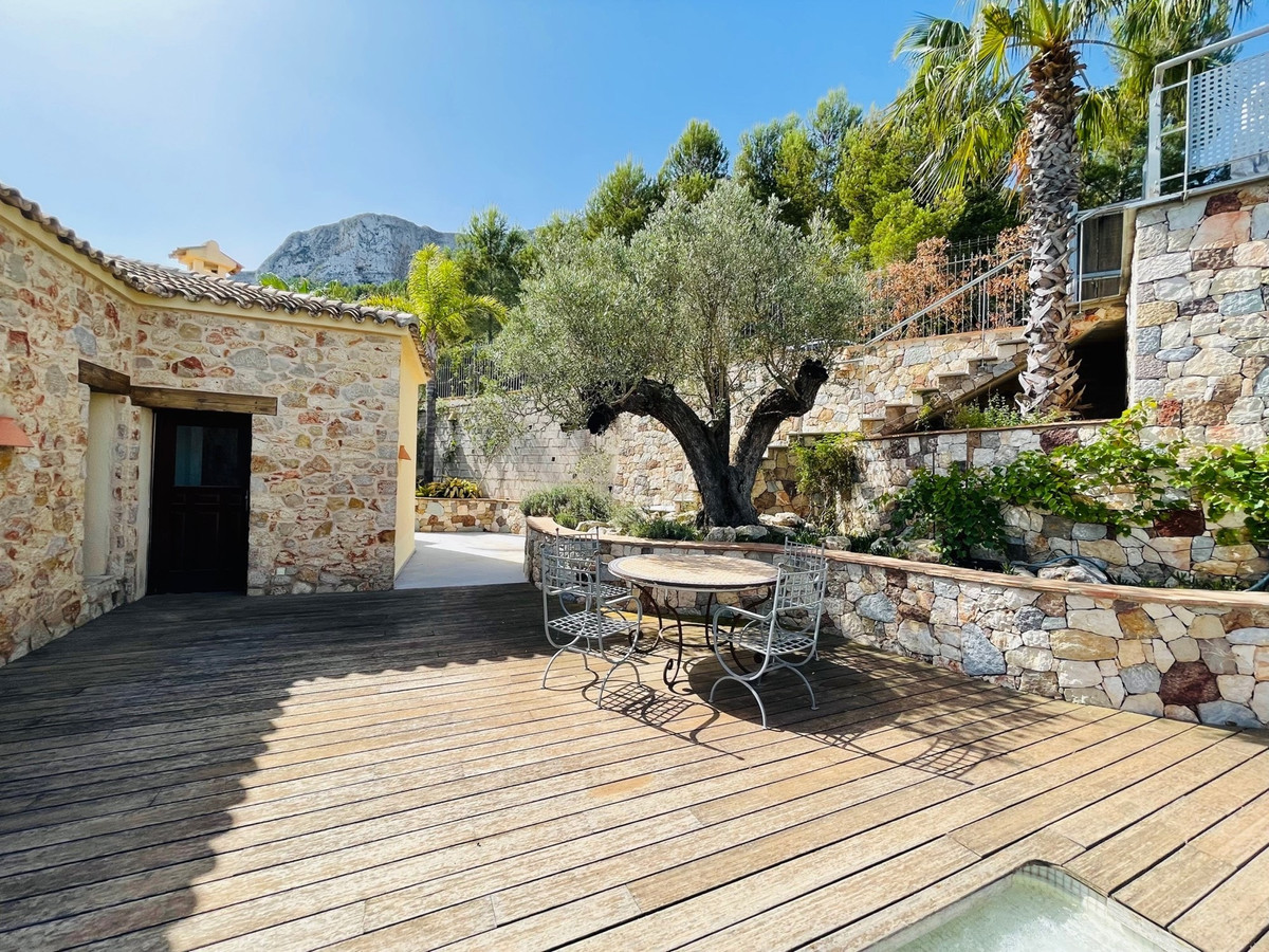 Se vende Villa - Chalet de 5 dormitorios en Costa Blanca, Alicante, España