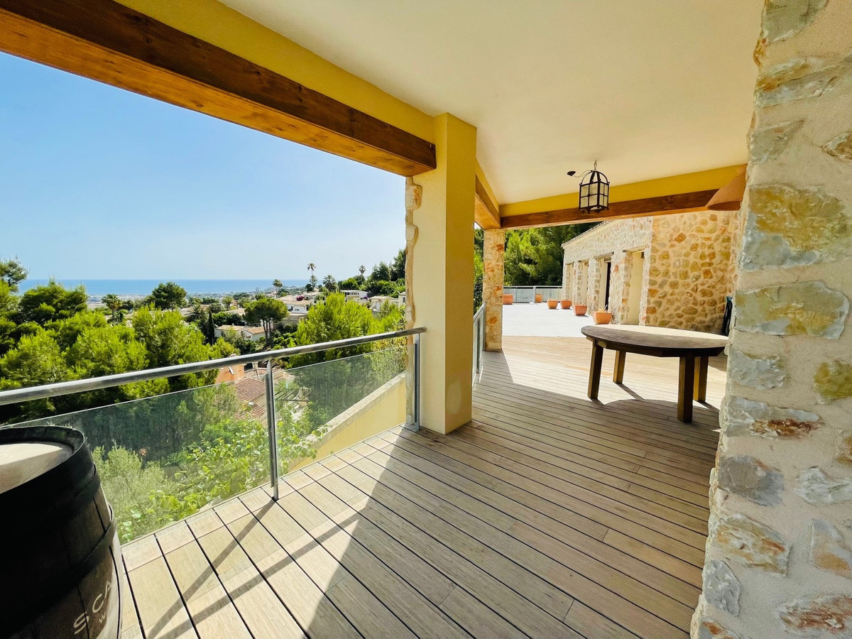 Se vende Villa - Chalet de 5 dormitorios en Costa Blanca, Alicante, España