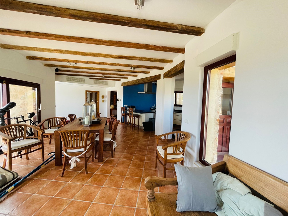 Se vende Villa - Chalet de 5 dormitorios en Costa Blanca, Alicante, España