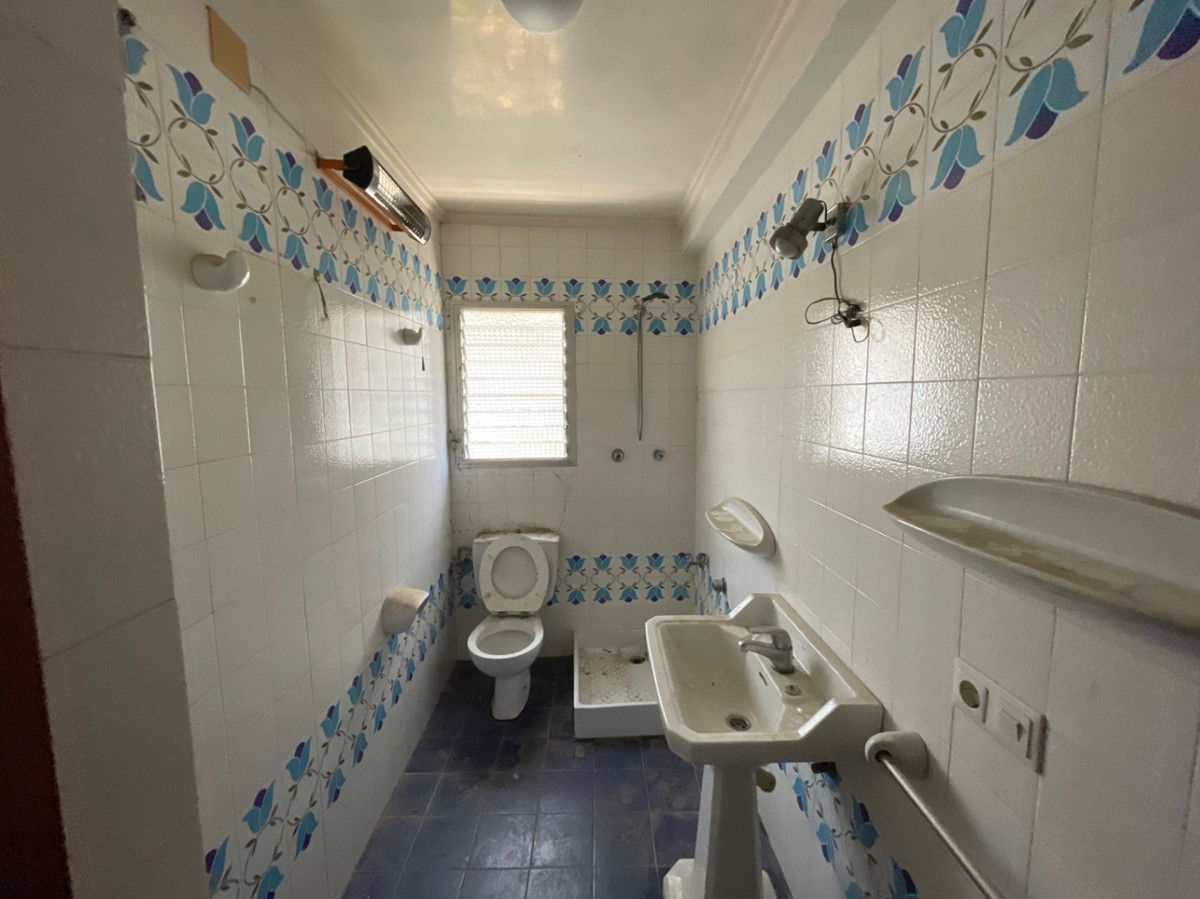 Se vende Finca - Cortijo de 6 dormitorios en Costa Blanca, Alicante, España