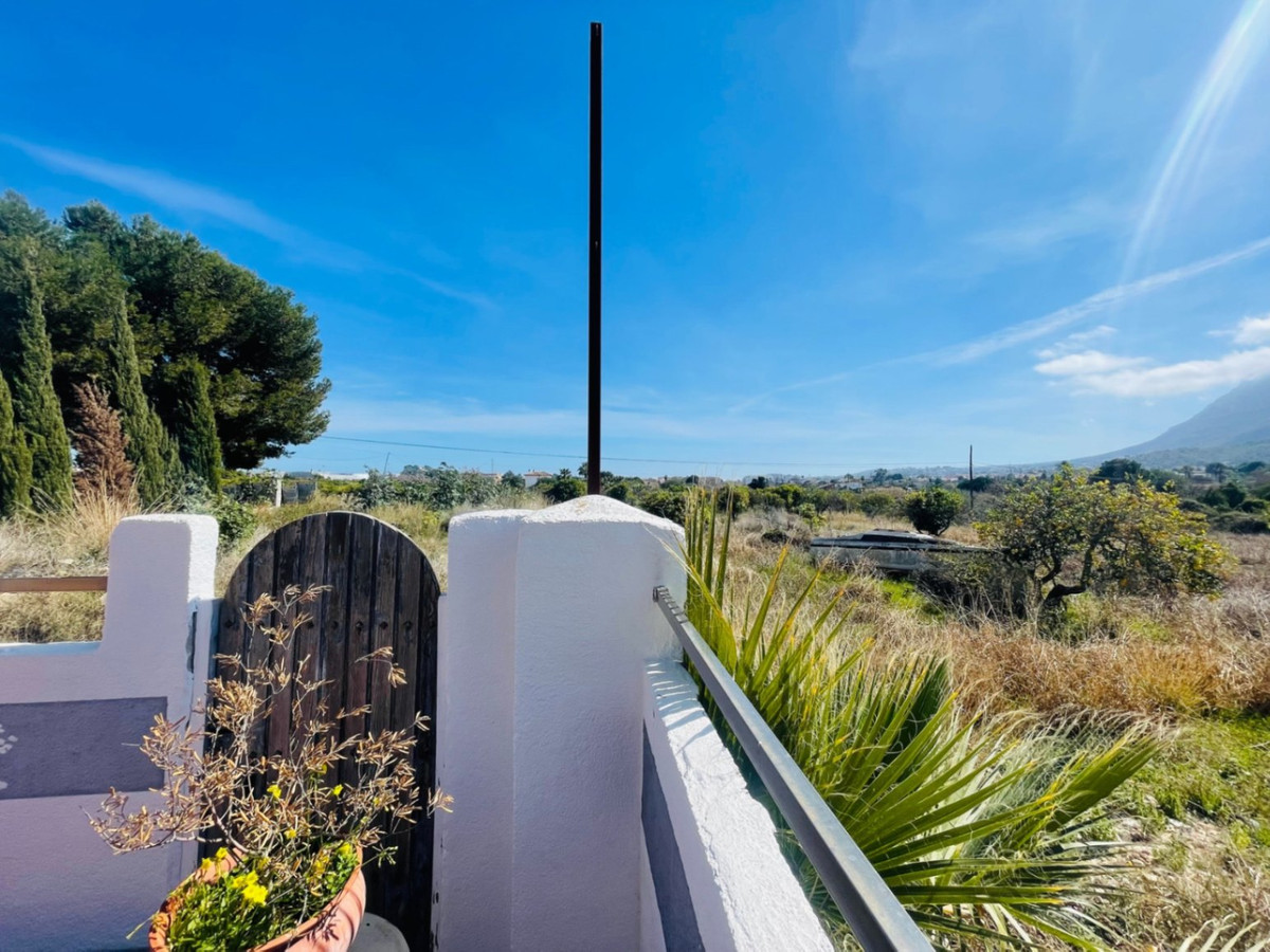 Se vende Finca - Cortijo de 6 dormitorios en Costa Blanca, Alicante, España