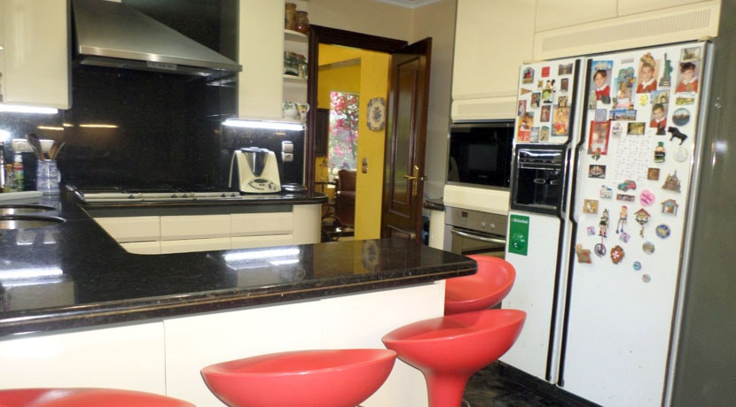 Se vende Villa - Chalet de 4 dormitorios en Costa Blanca, Alicante, España