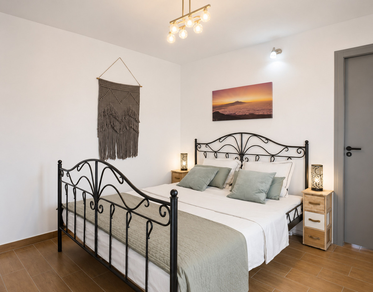 6 Bed Townhouse for sale in Benissa Costa Blanca, Alicante, Spain