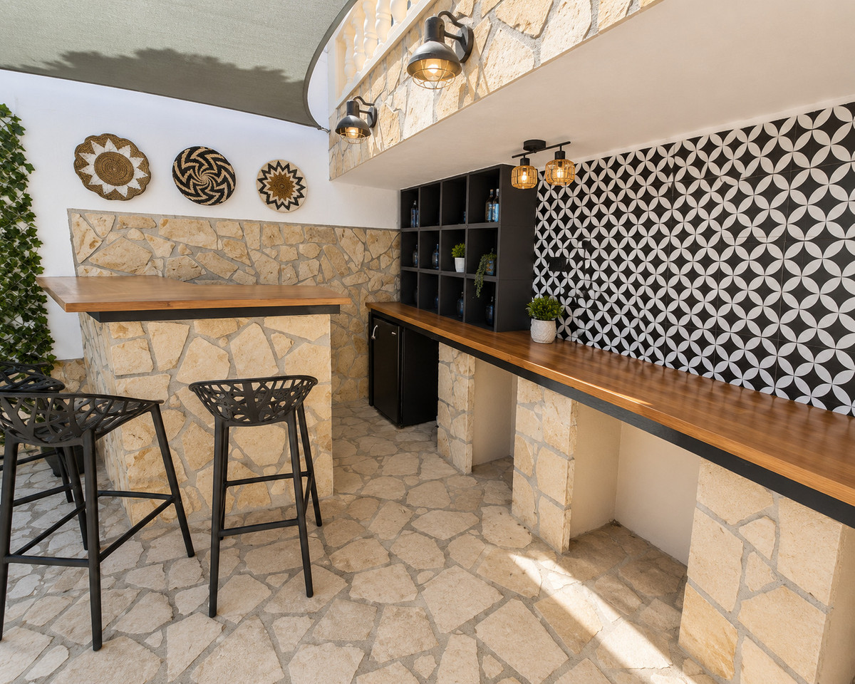 6 Bed Townhouse for sale in Benissa Costa Blanca, Alicante, Spain