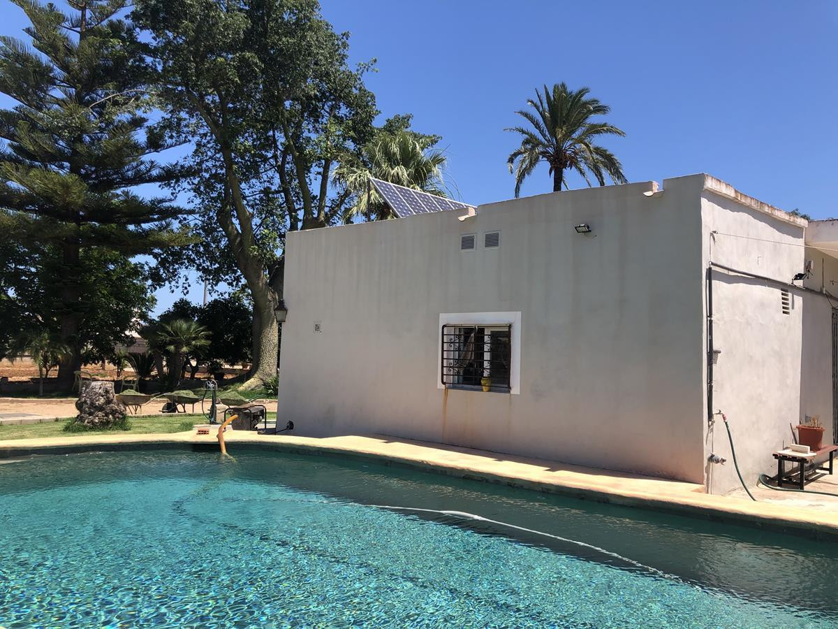 2 Bed Townhouse for sale in Ondara Costa Blanca, Alicante, Spain