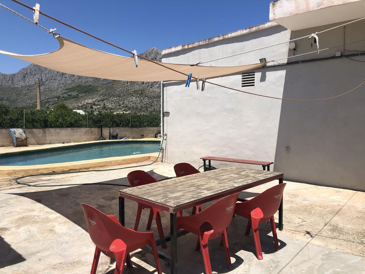 2 Bed Townhouse for sale in Ondara Costa Blanca, Alicante, Spain