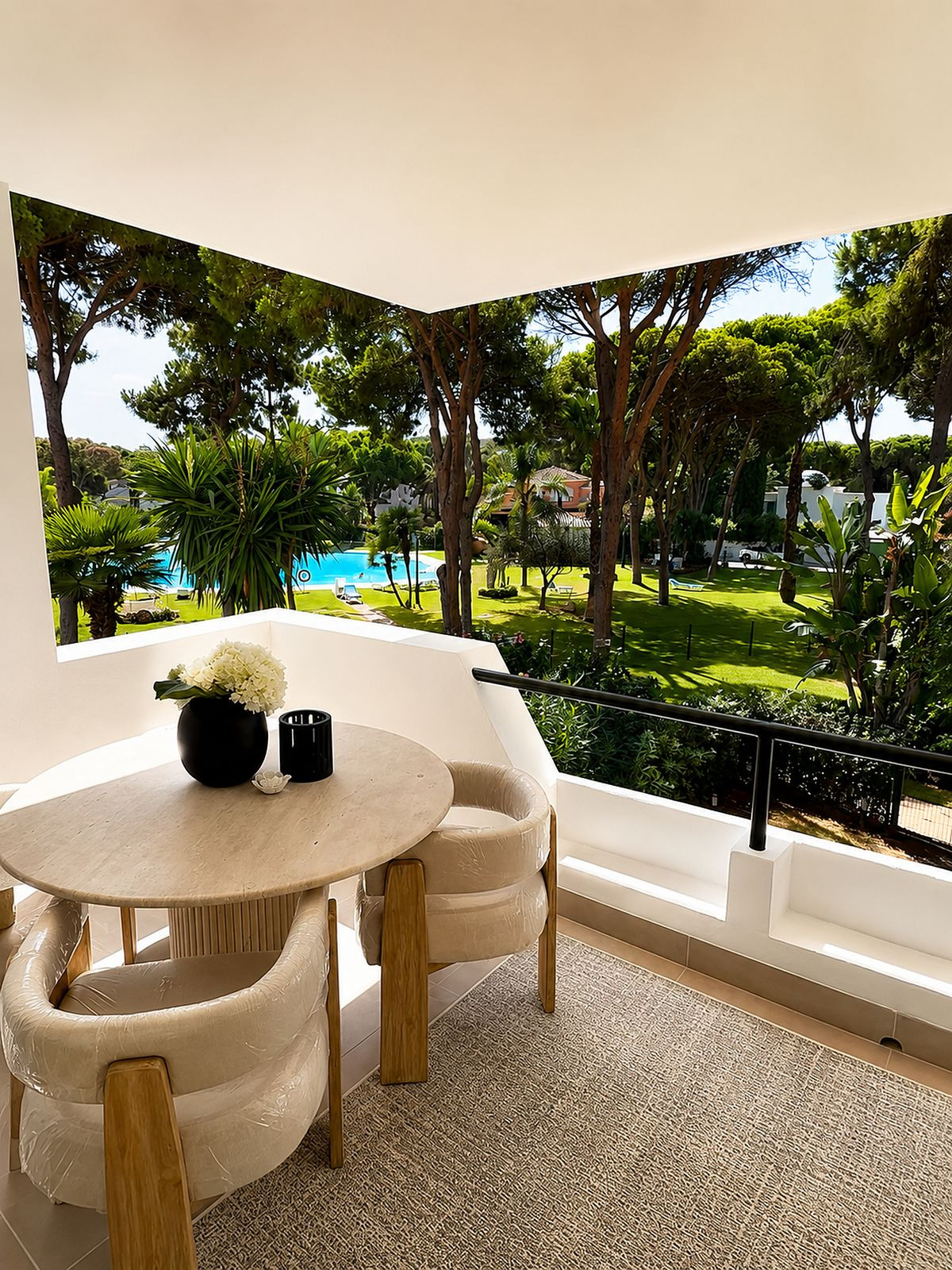 Se vende Apartamento Planta Media de 3 dormitorios en Costa Del Sol, Málaga, España