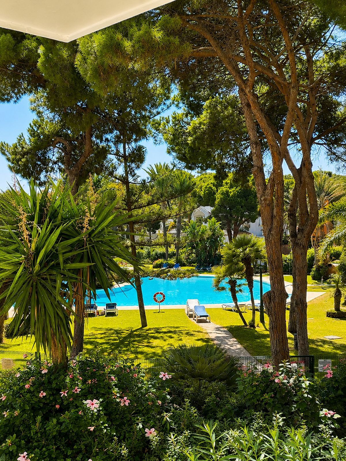 Se vende Apartamento Planta Media de 3 dormitorios en Costa Del Sol, Málaga, España