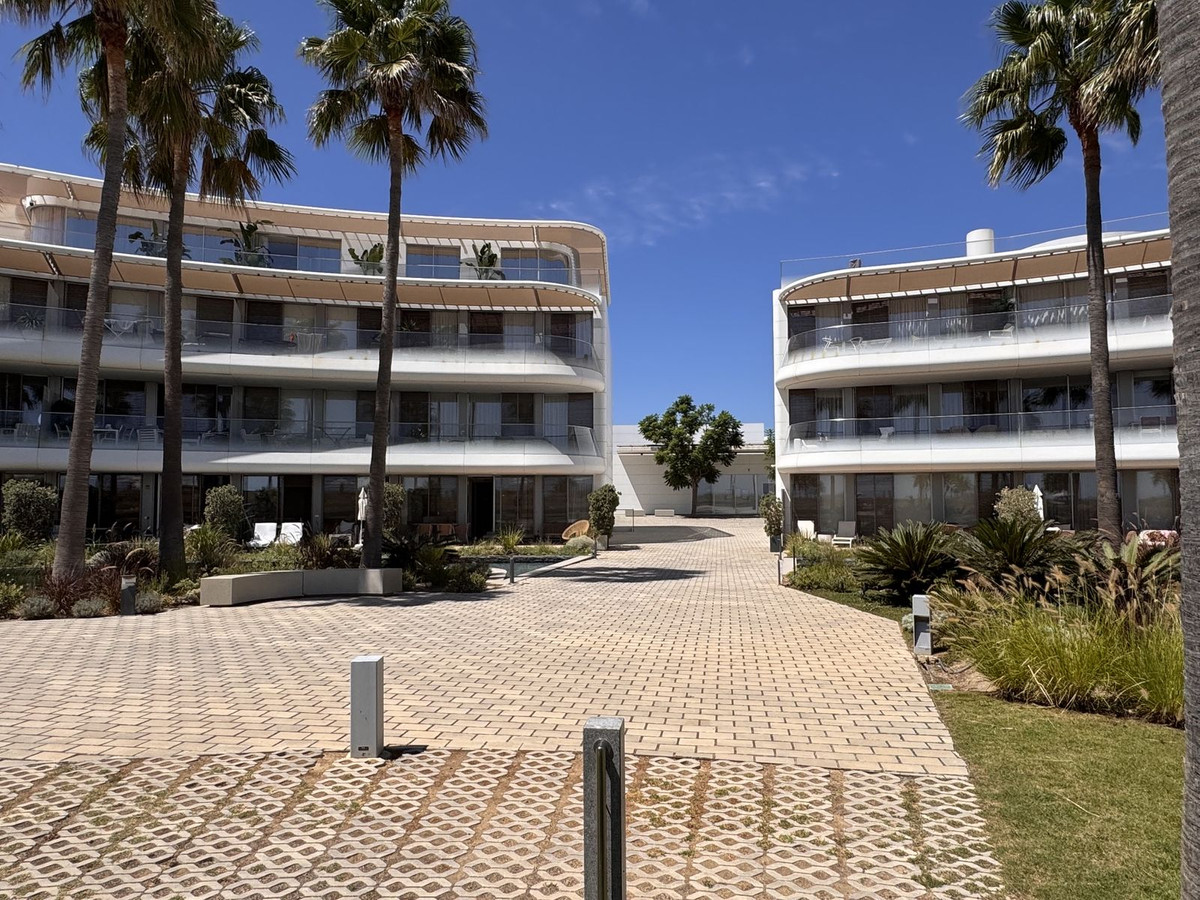Se vende Apartamento Planta Baja de 2 dormitorios en Costa Del Sol, Málaga, España
