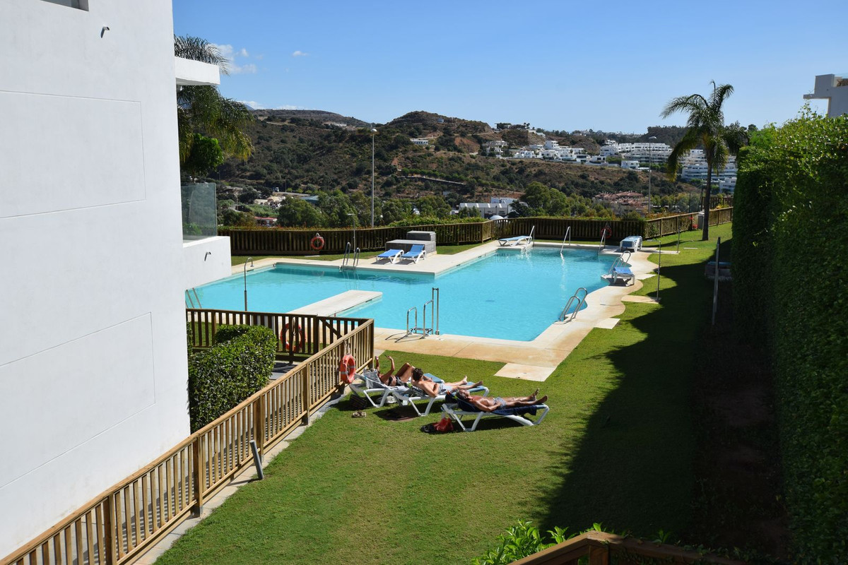 Se vende Apartamento Planta Baja de 3 dormitorios en Costa Del Sol, Málaga, España