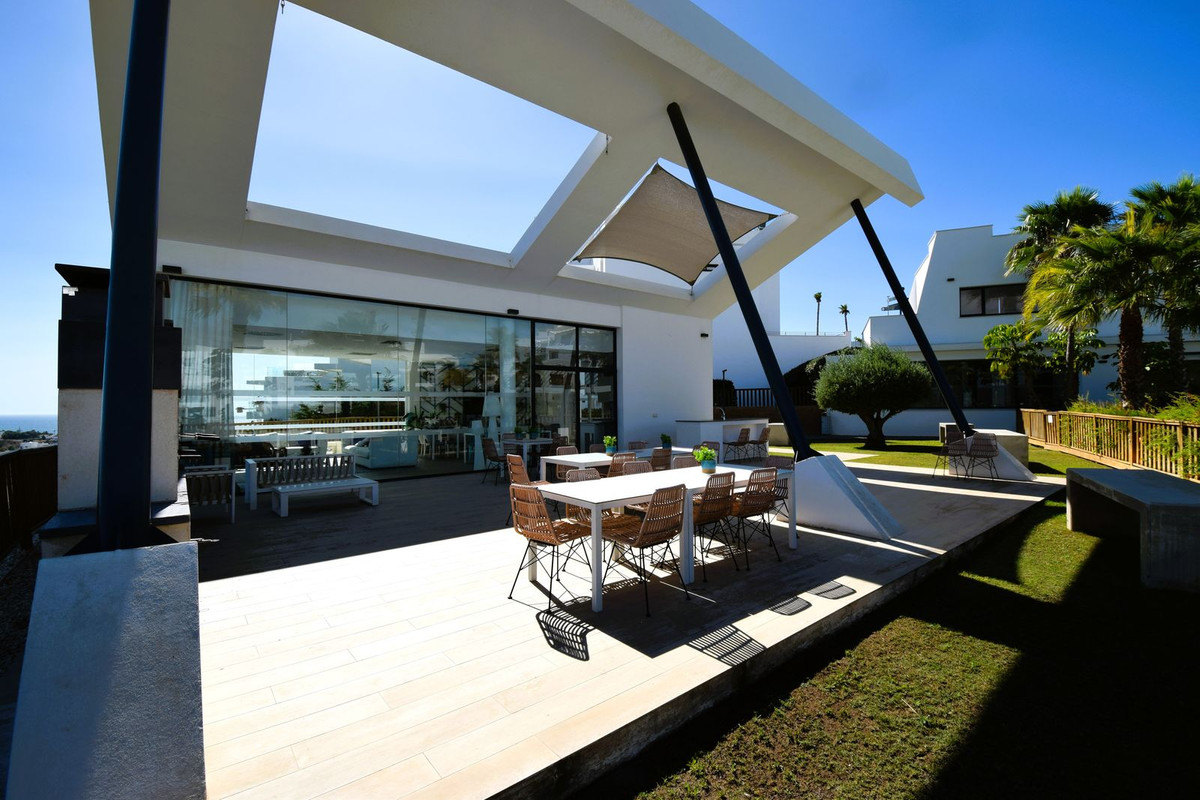 Se vende Apartamento Planta Baja de 3 dormitorios en Costa Del Sol, Málaga, España