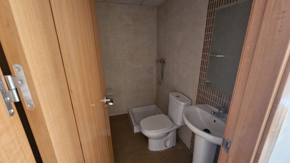 3 Bed Apartment for sale in Torremolinos Costa Del Sol, Málaga, Spain