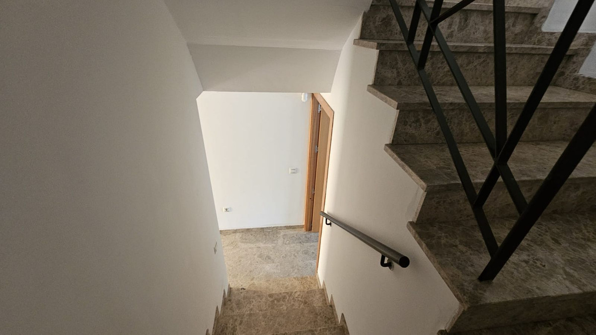 3 Bed Apartment for sale in Torremolinos Costa Del Sol, Málaga, Spain