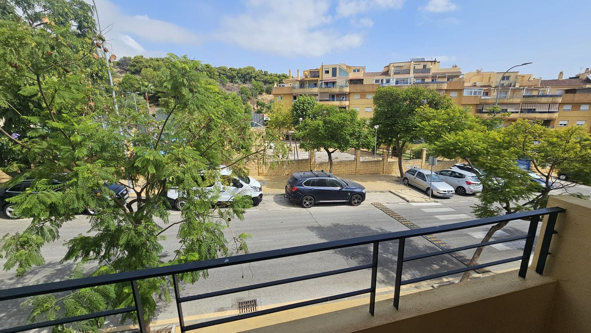 3 Bed Apartment for sale in Torremolinos Costa Del Sol, Málaga, Spain