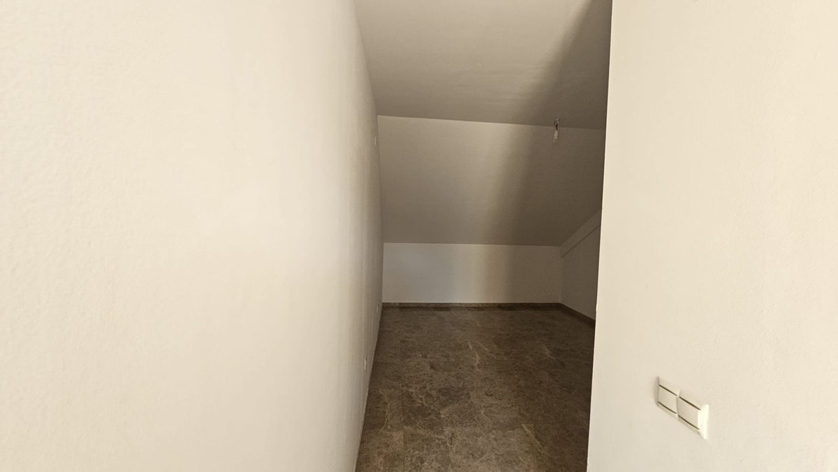 3 Bed Apartment for sale in Torremolinos Costa Del Sol, Málaga, Spain