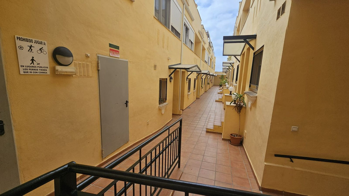 3 Bed Apartment for sale in Torremolinos Costa Del Sol, Málaga, Spain