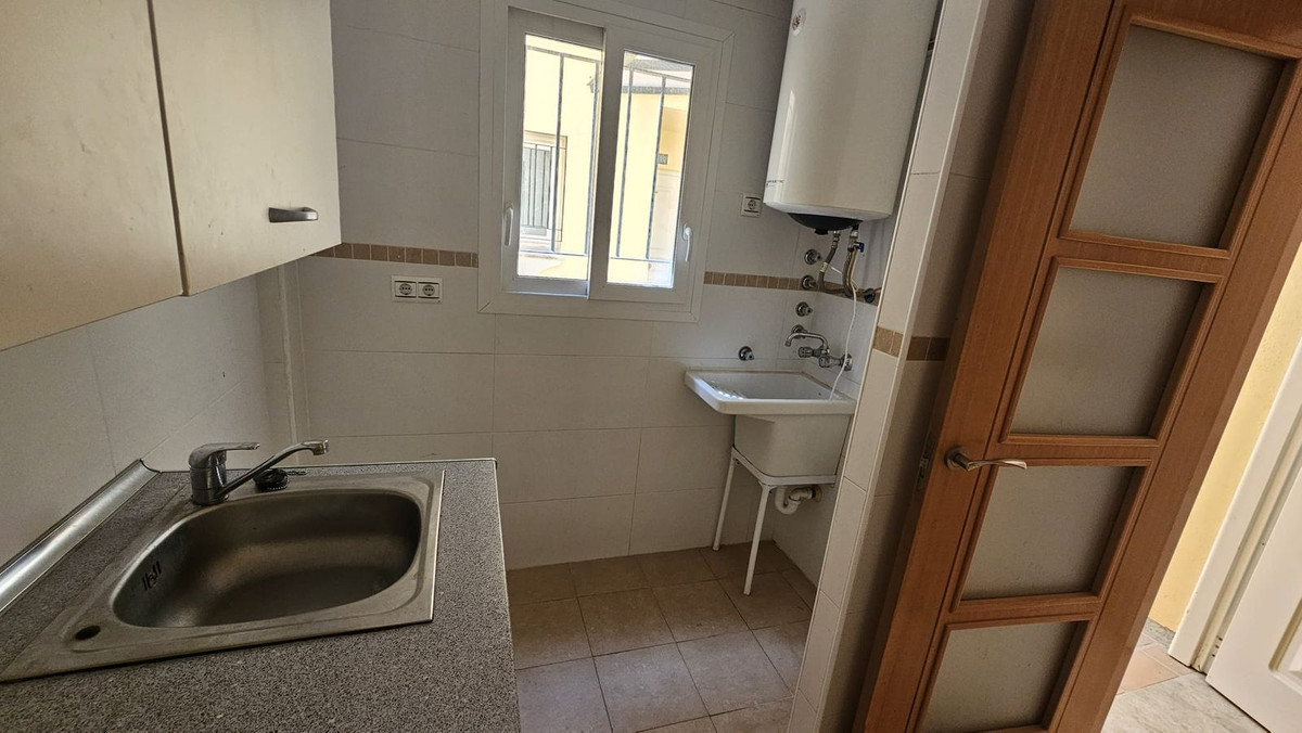3 Bed Apartment for sale in Torremolinos Costa Del Sol, Málaga, Spain