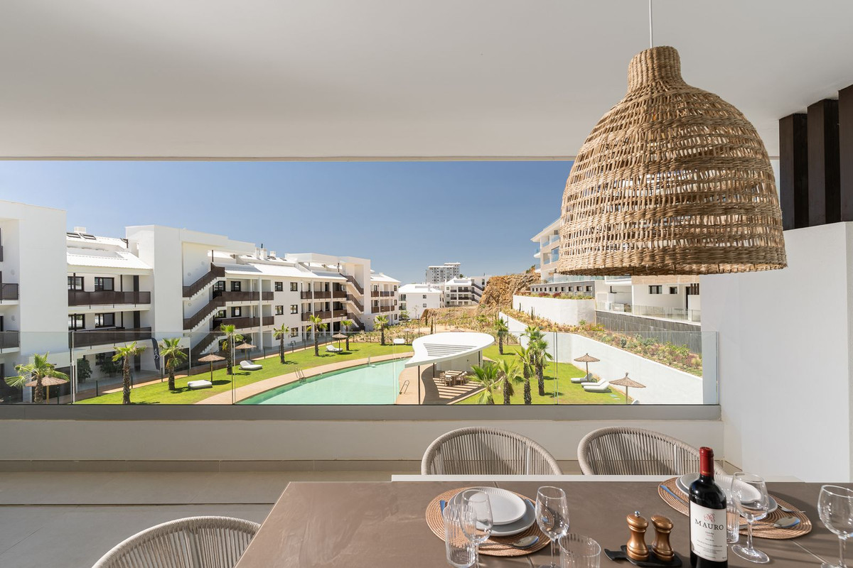 2 Bed Apartment for sale in Fuengirola Costa Del Sol, Málaga, Spain