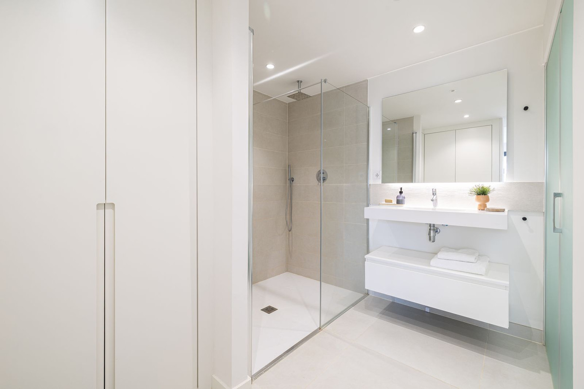 Se vende Ático de 2 dormitorios en Costa Del Sol, Málaga, España