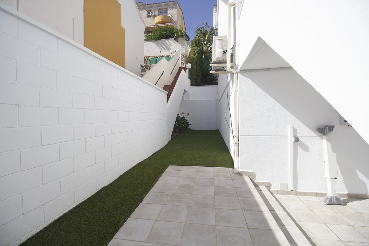 3 Bed Townhouse for sale in Benalmadena Costa Del Sol, Málaga, Spain