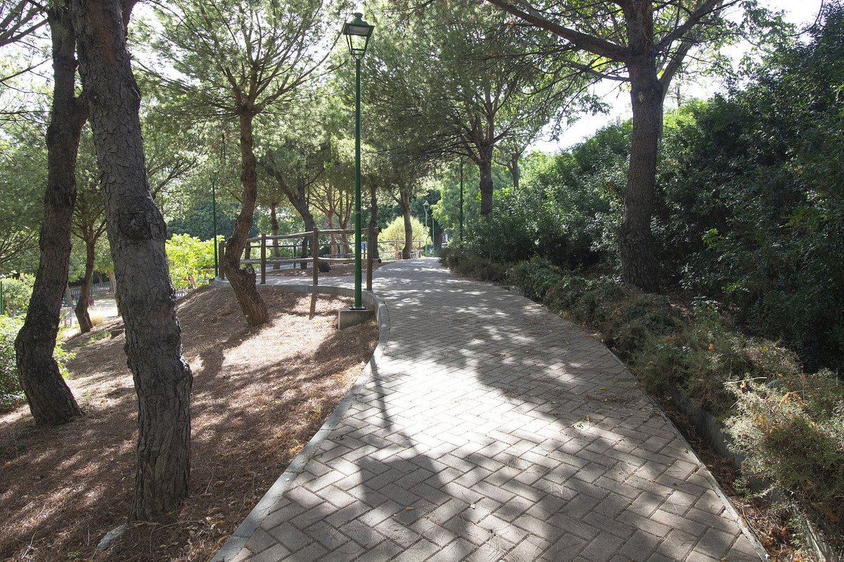 3 Bed Townhouse for sale in Benalmadena Costa Del Sol, Málaga, Spain