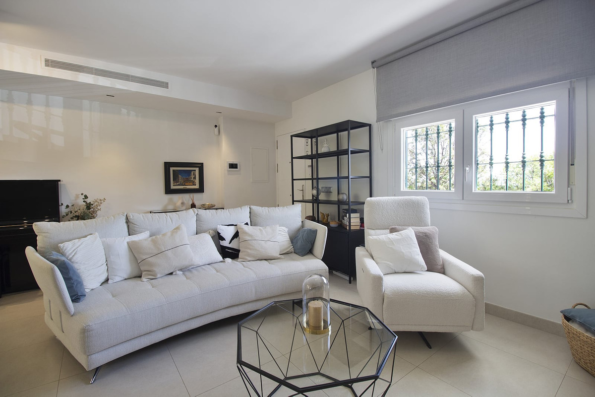 3 Bed Townhouse for sale in Benalmadena Costa Del Sol, Málaga, Spain