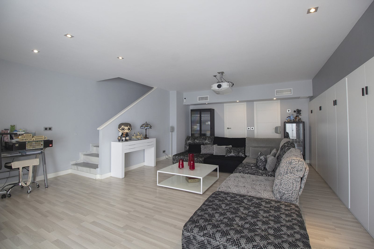 3 Bed Townhouse for sale in Benalmadena Costa Del Sol, Málaga, Spain