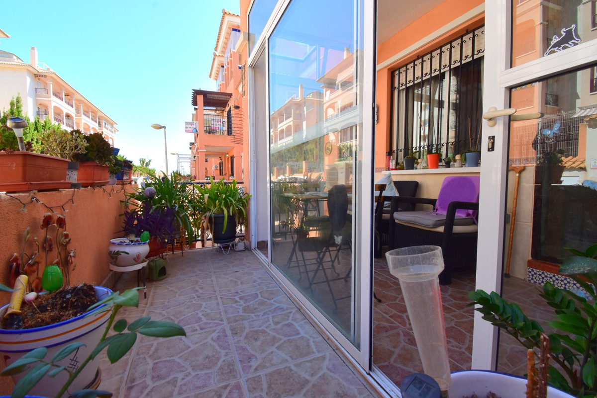 2 Bed Apartment for sale in Playa Flamenca Costa Blanca, Alicante, Spain