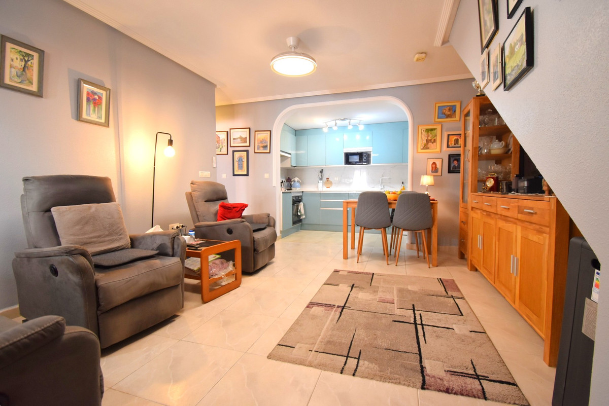 2 Bed Apartment for sale in Playa Flamenca Costa Blanca, Alicante, Spain