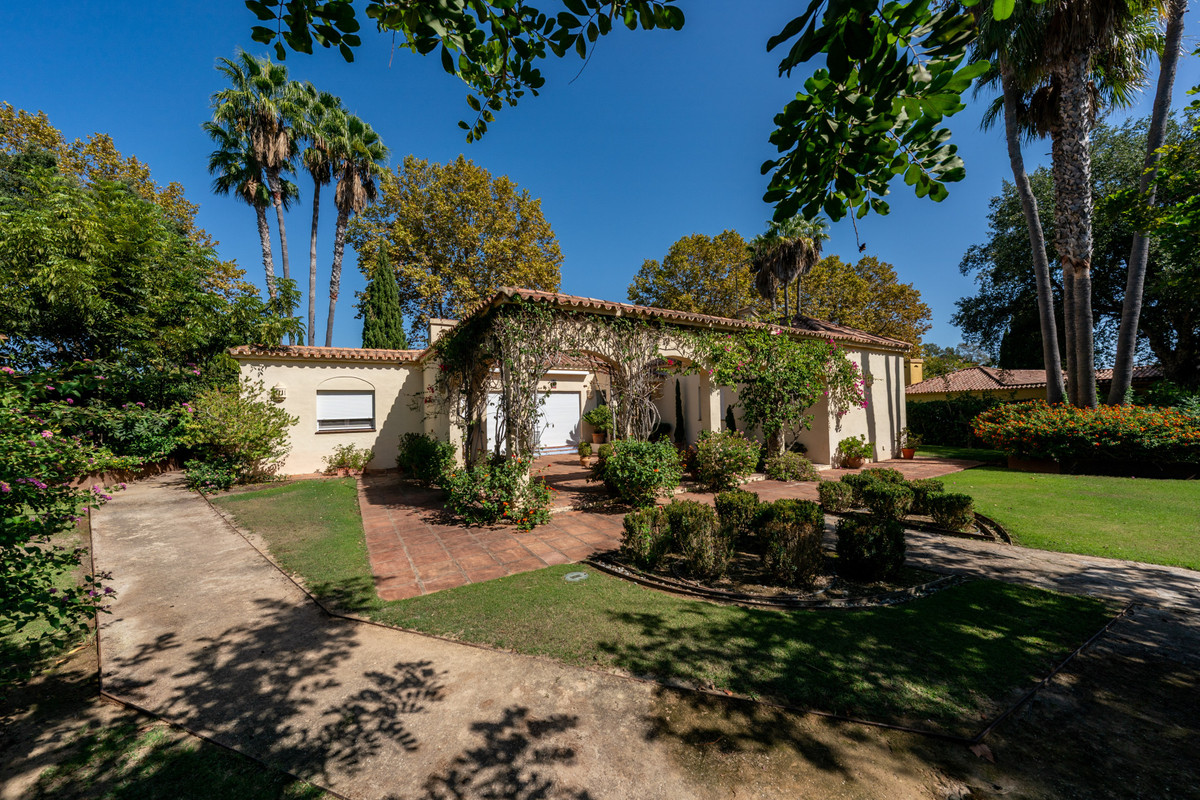 5 Bed Townhouse for sale in Sotogrande Alto Costa Del Sol, Cádiz, Spain
